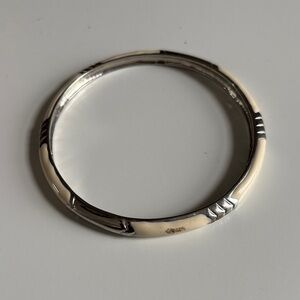 Elegant Silver and Cream Bangle Bracelet